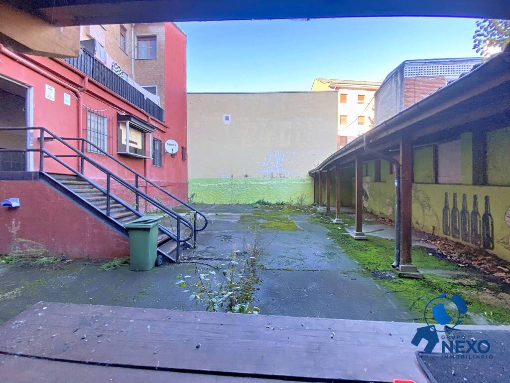 Local de hostelería con gran terraza y barbacoa en El Reboll - foto 15