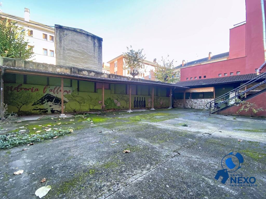 Local de hostelería con gran terraza y barbacoa en El Reboll - foto 19