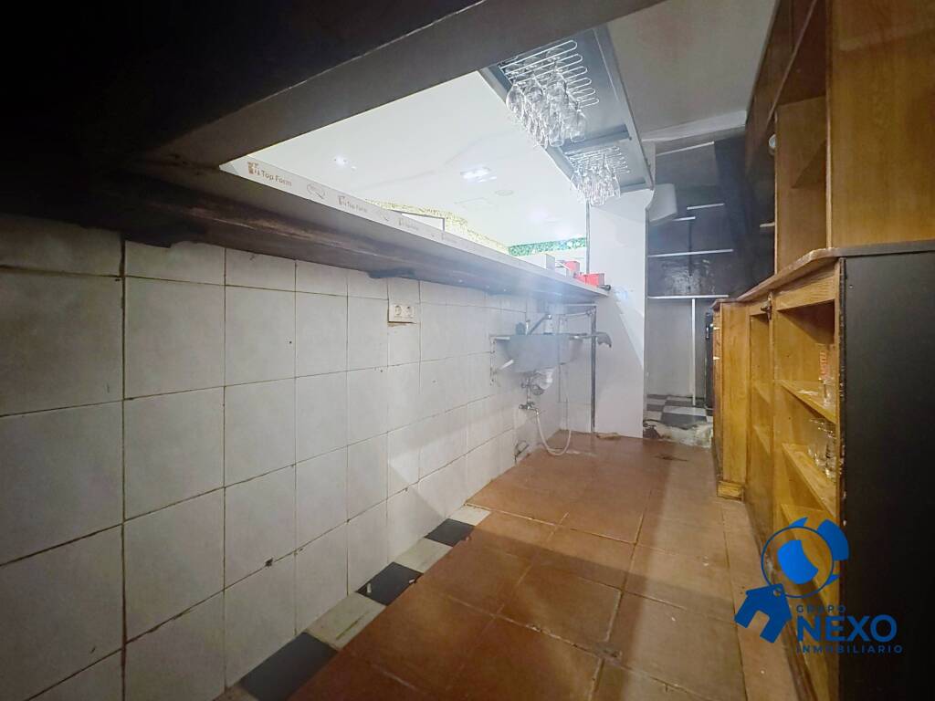 Oportunidad de bar listo para poner en marcha en excelente u - foto 13