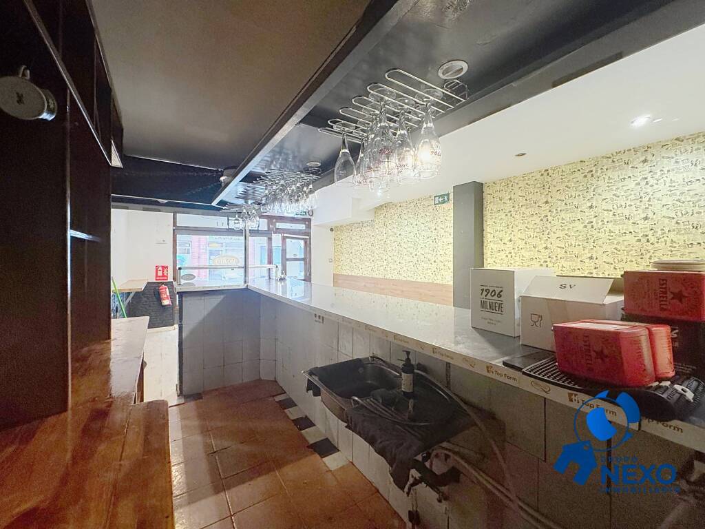 Oportunidad de bar listo para poner en marcha en excelente u - foto 7