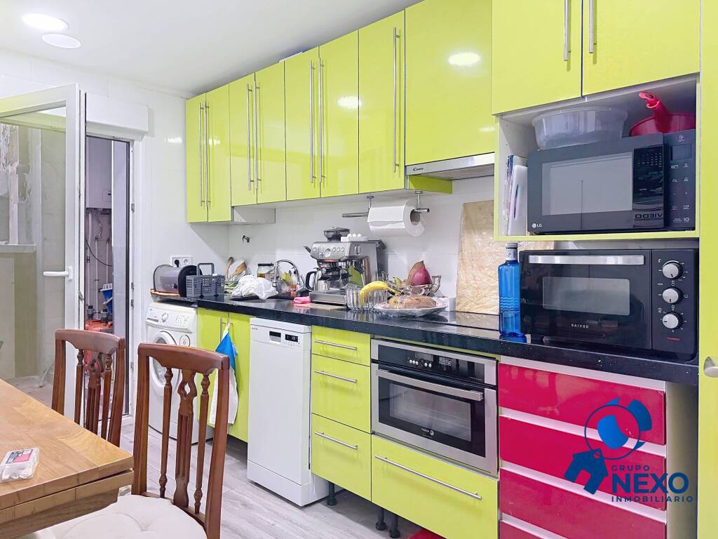 Semisótano totalmente reformado con terraza – listo para ent