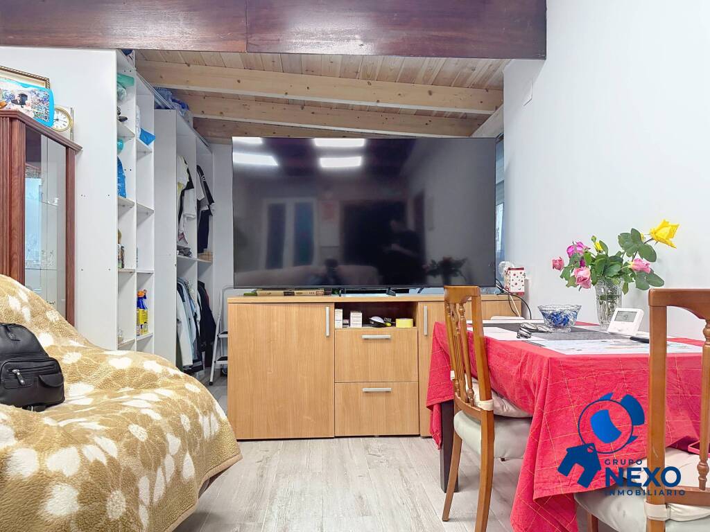 Semisótano totalmente reformado con terraza – listo para ent - foto 36