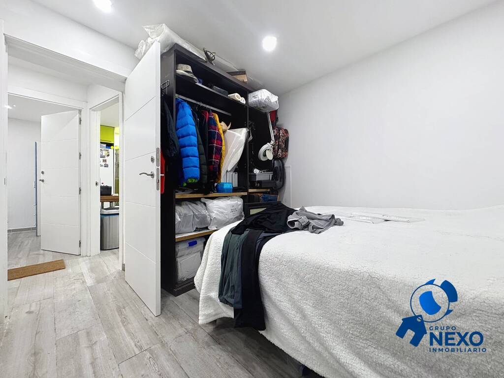 Semisótano totalmente reformado con terraza – listo para ent - foto 9