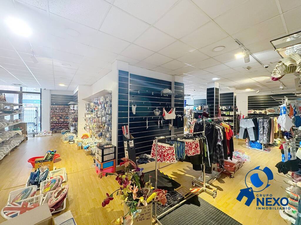 Local en esquina con alta rentabilidad en zona comercial con - foto 4