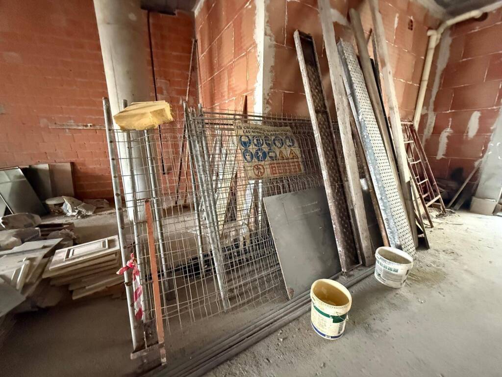 Activo hotelero con sociedad incluida, licencia y proyecto a - foto 23