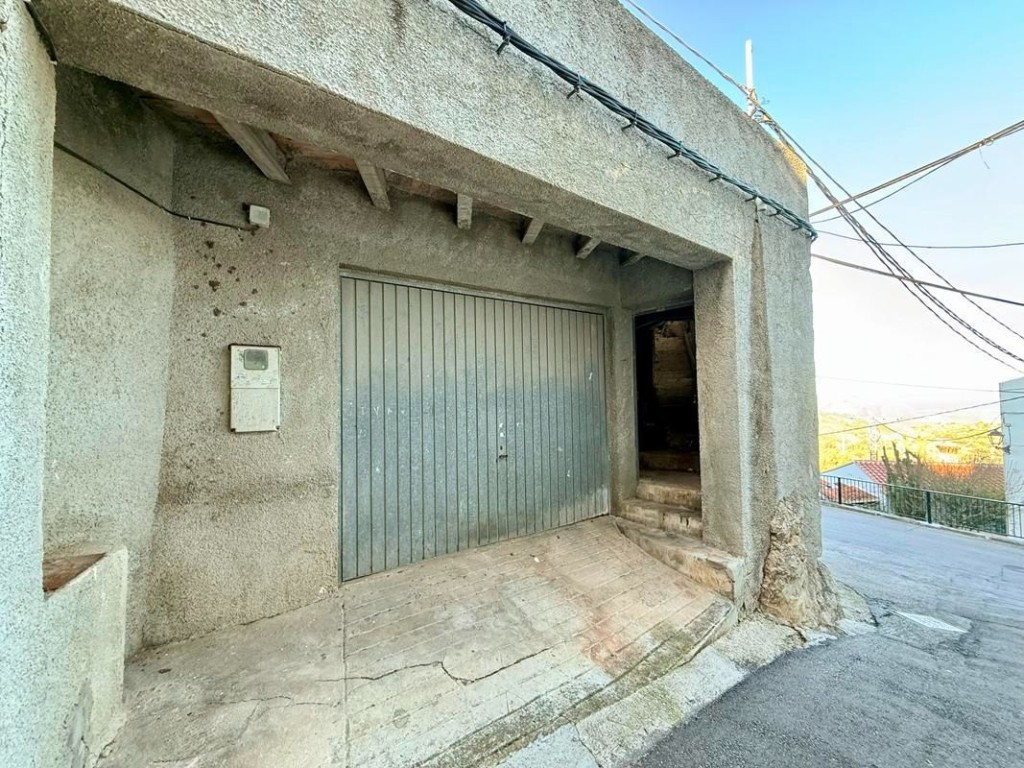 Casa-Chalet en Venta en Vall De Laguar, La Alicante