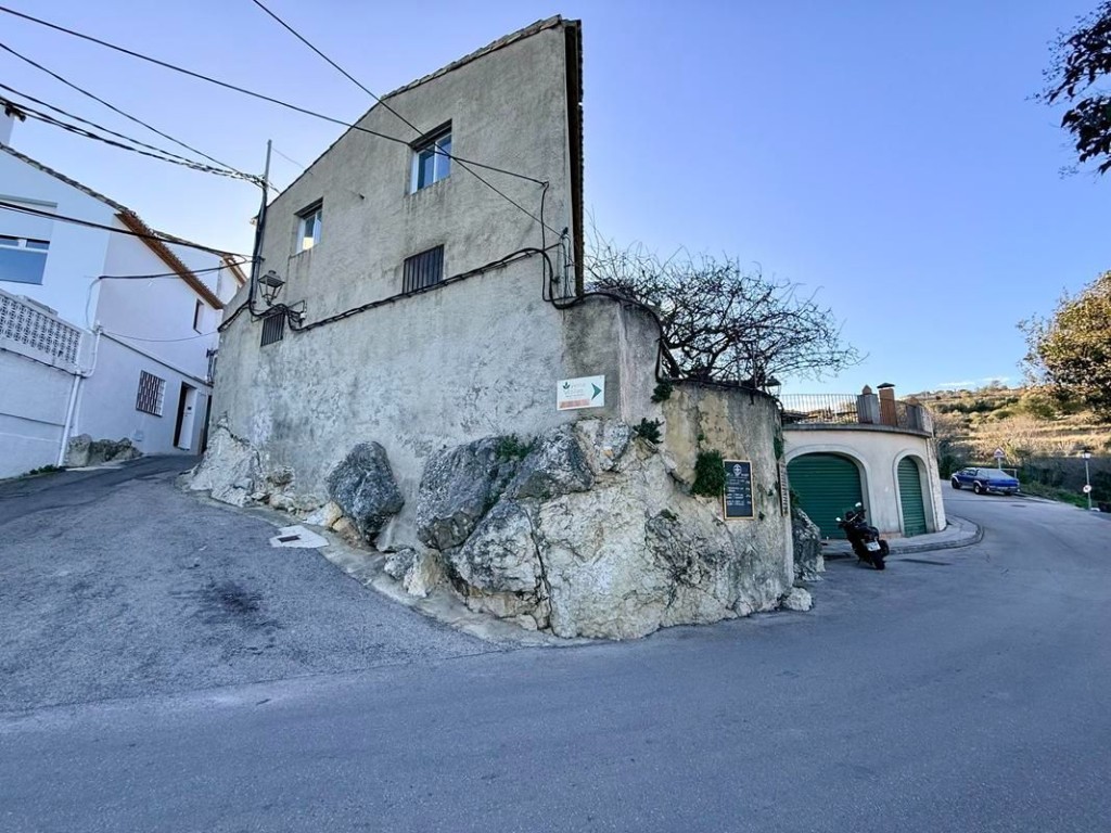 Casa-Chalet en Venta en Vall De Laguar, La Alicante - foto 2