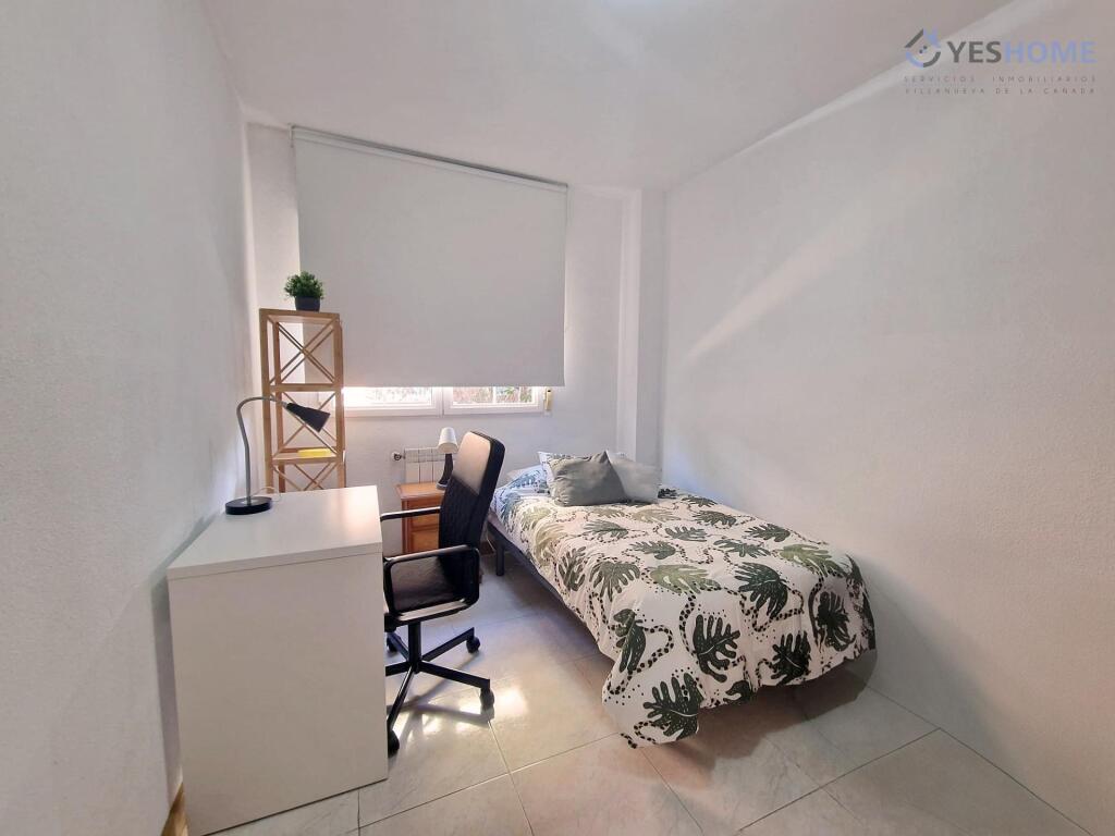 EN ALQUILER PARA ESTUDIANTES ÚLTIMAS habitaciones EN CHALET  - foto 24