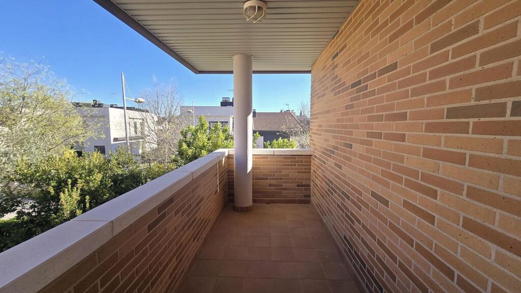 ¡INVERSIÓN SEGURA Y RENTABLE! VENTA DE CHALET PAREADO EN ESQ - foto 19