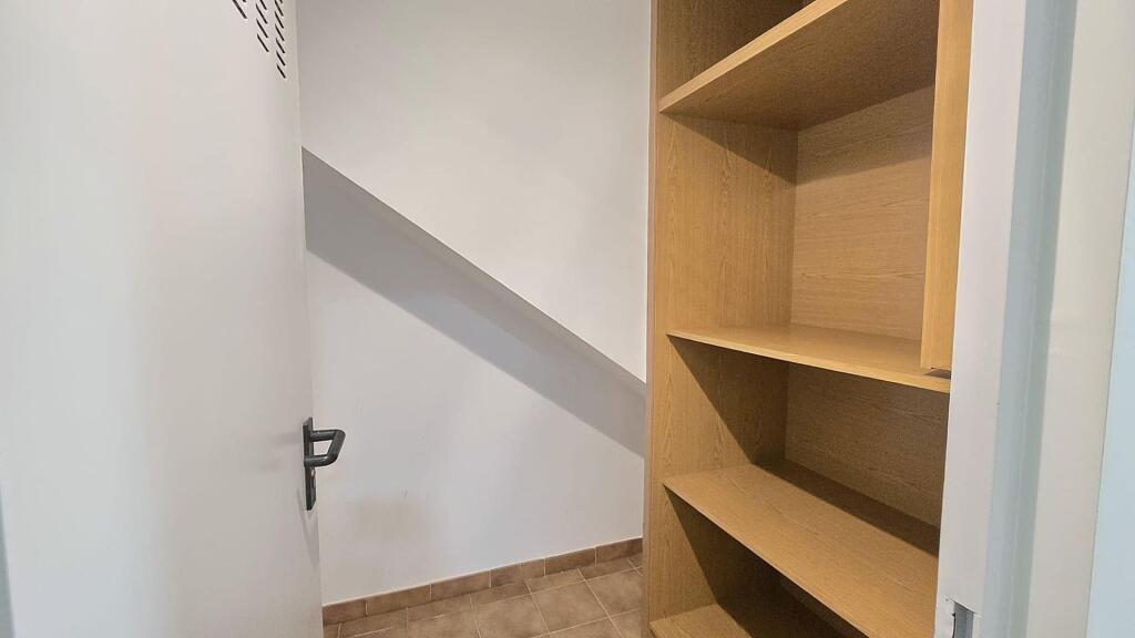 ¡INVERSIÓN SEGURA Y RENTABLE! VENTA DE CHALET PAREADO EN ESQ - foto 46