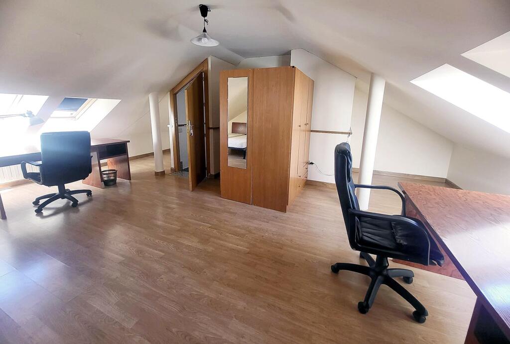 habitaciones PARA CHICOS ESTUDIANTES EN ALQUILER EN VILLANUE - foto 17