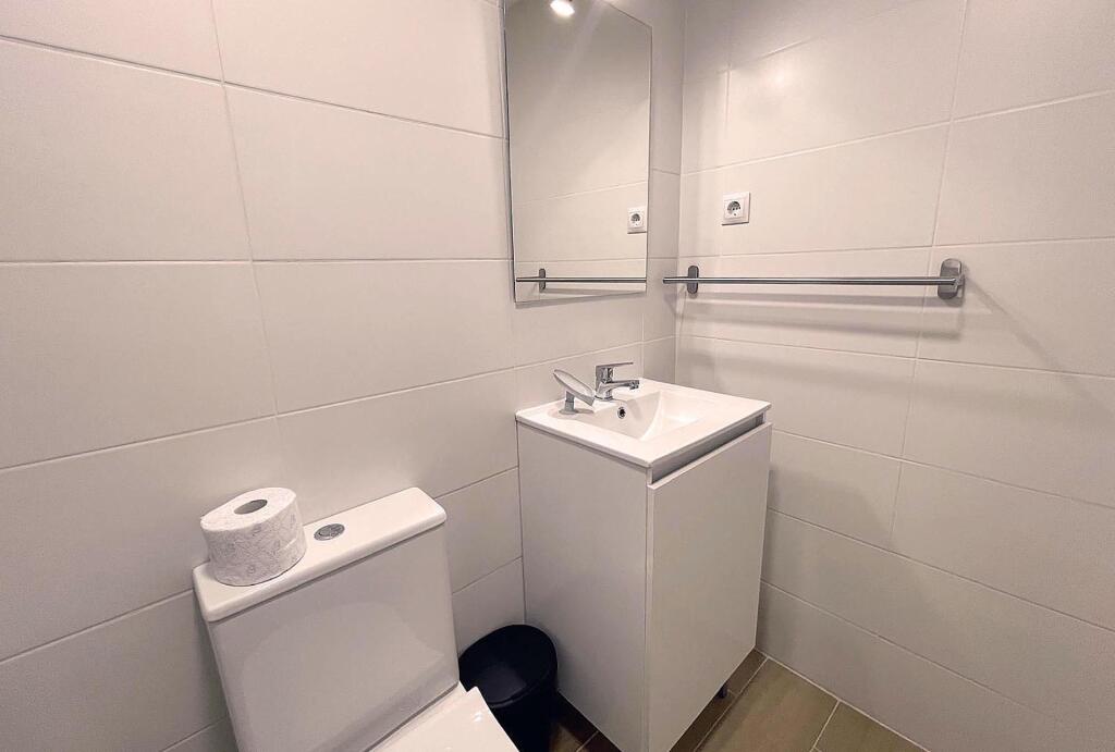EN ALQUILER PARA ESTUDIANTES, ÚLTIMA HABITACIÓN EN PISO INDE - foto 19
