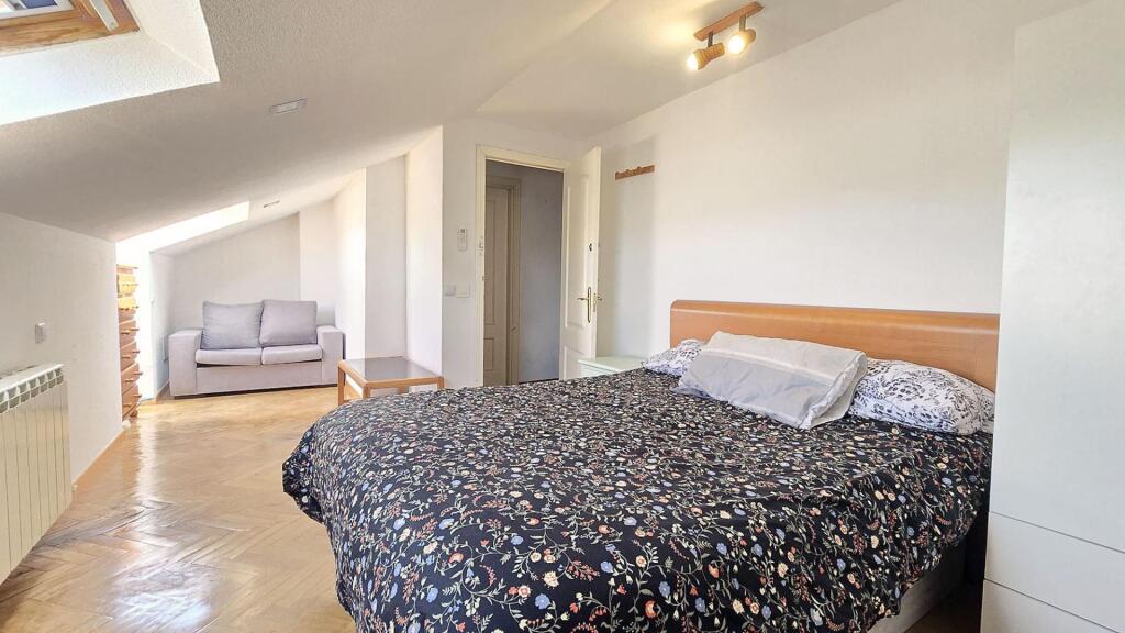EN ALQUILER habitaciones CON TODOS LOS GASTOS INCLUIDOS EN V - foto 2