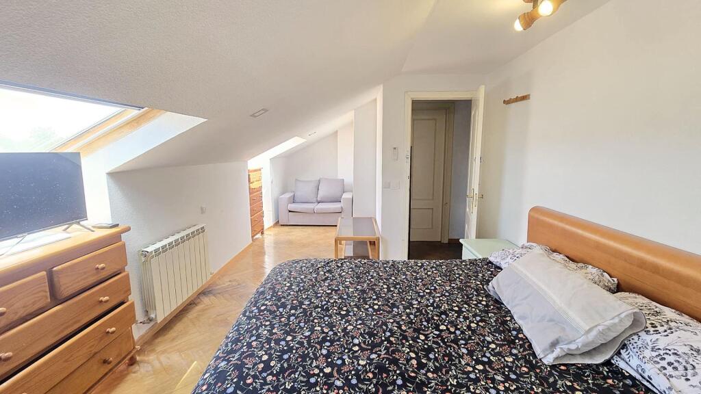 EN ALQUILER habitaciones CON TODOS LOS GASTOS INCLUIDOS EN V - foto 4