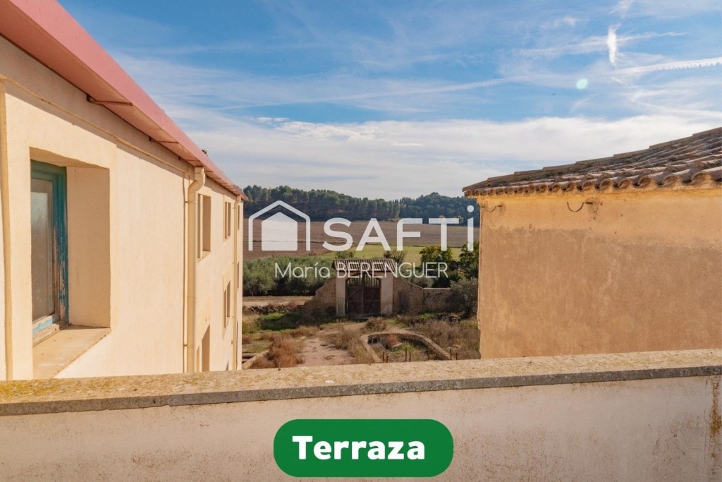 Masía histórica con gran potencial de inversión - foto 16