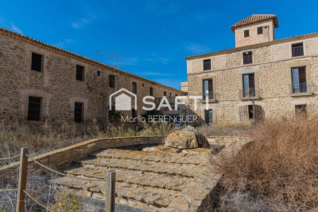 Masía histórica con gran potencial de inversión - foto 6