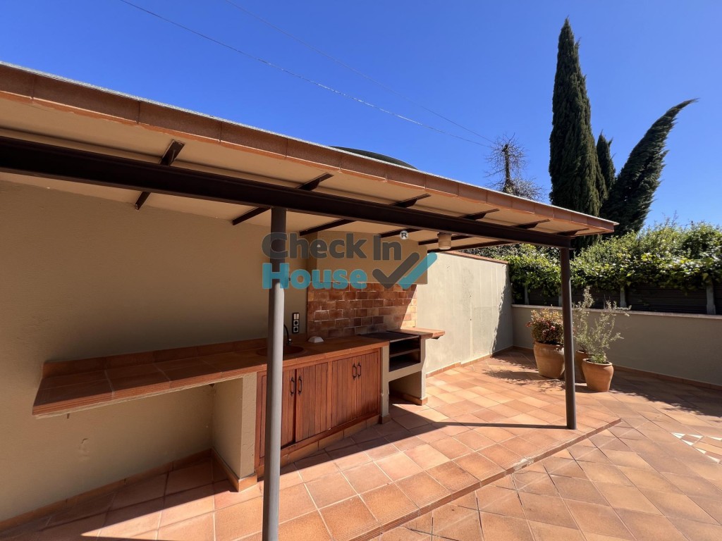 Casa-Chalet en Venta en Cassa De La Selva Girona - foto 20