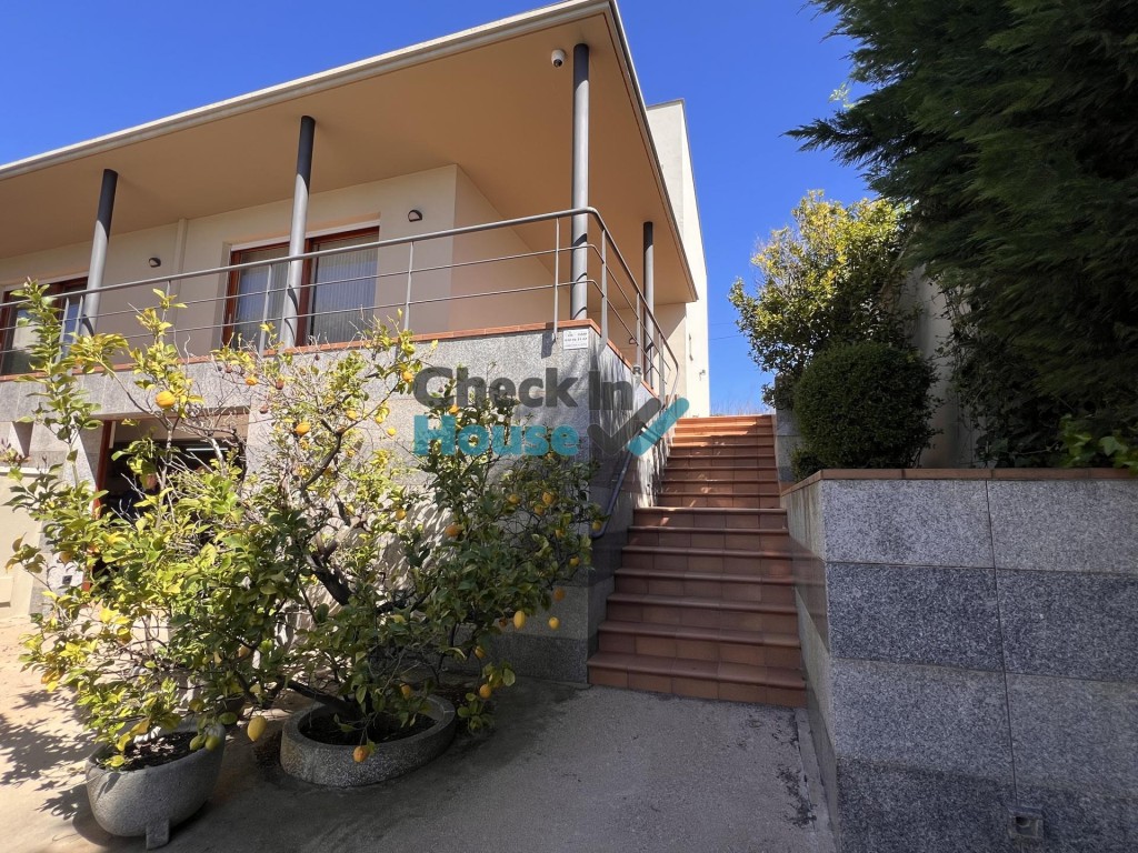Casa-Chalet en Venta en Cassa De La Selva Girona - foto 4
