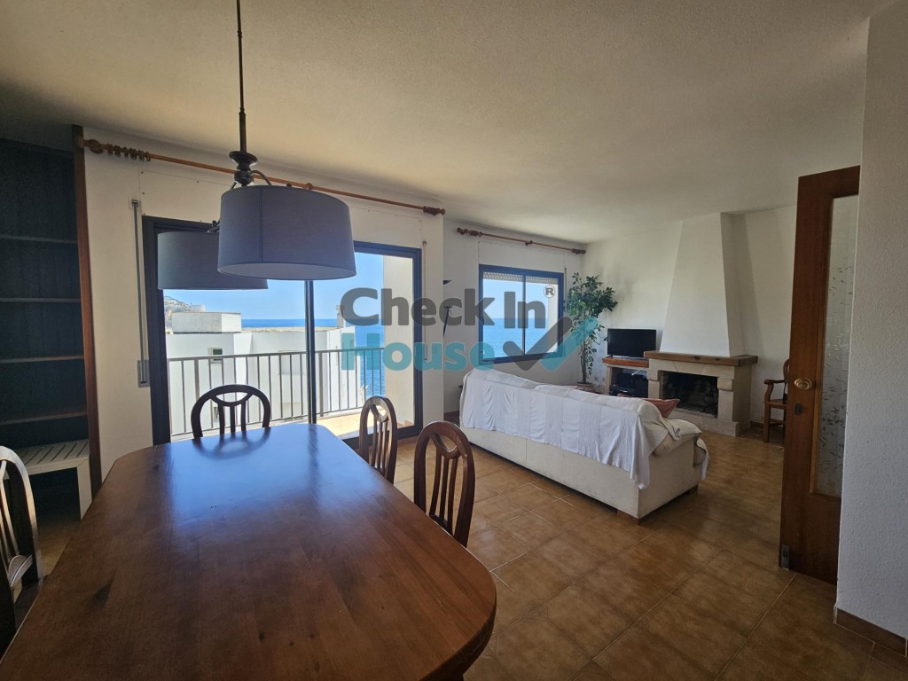 Adosada en Venta en Sant Feliu De Guixols Girona - foto 2