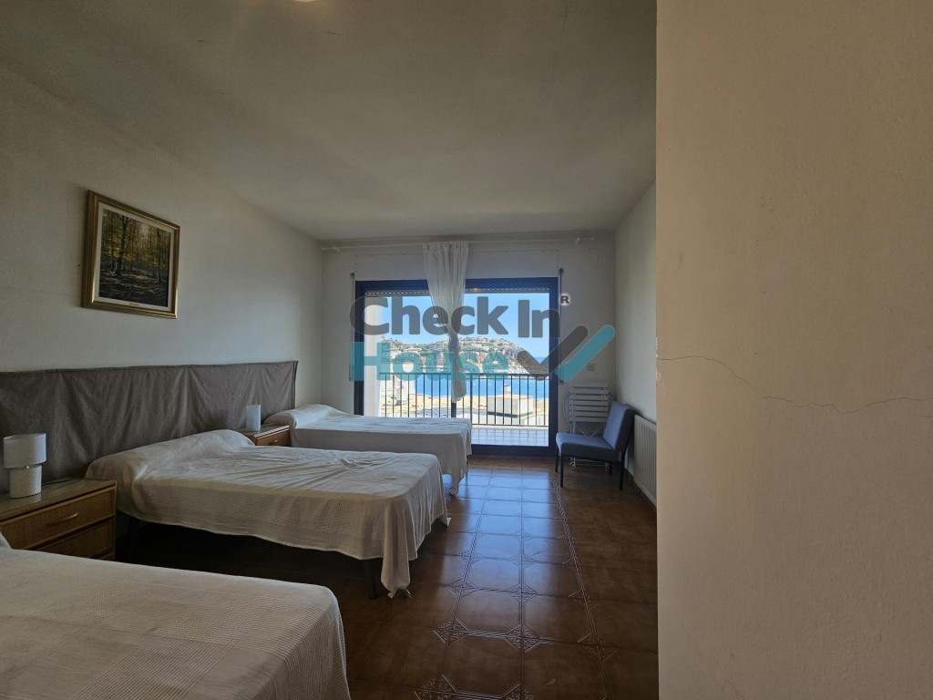 Adosada en Venta en Sant Feliu De Guixols Girona - foto 7