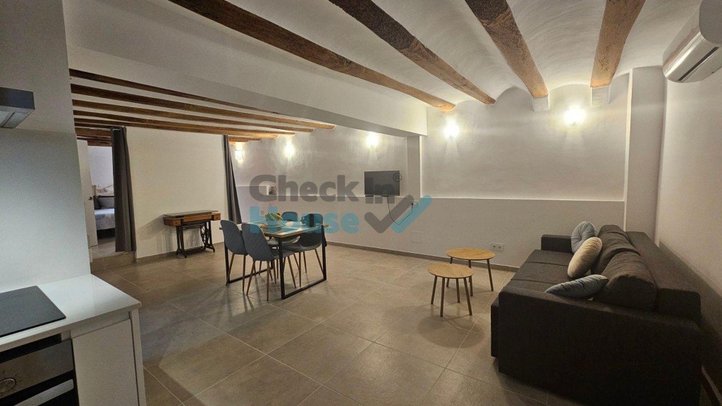 Estudio en Alquiler en Sant Feliu De Guixols Girona - foto 3