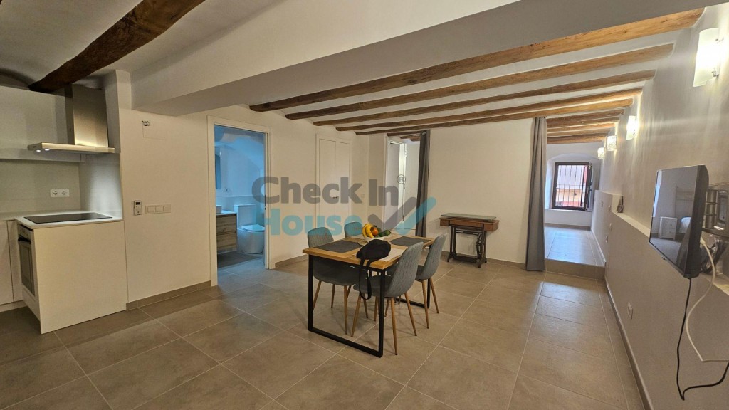Estudio en Alquiler en Sant Feliu De Guixols Girona - foto 4