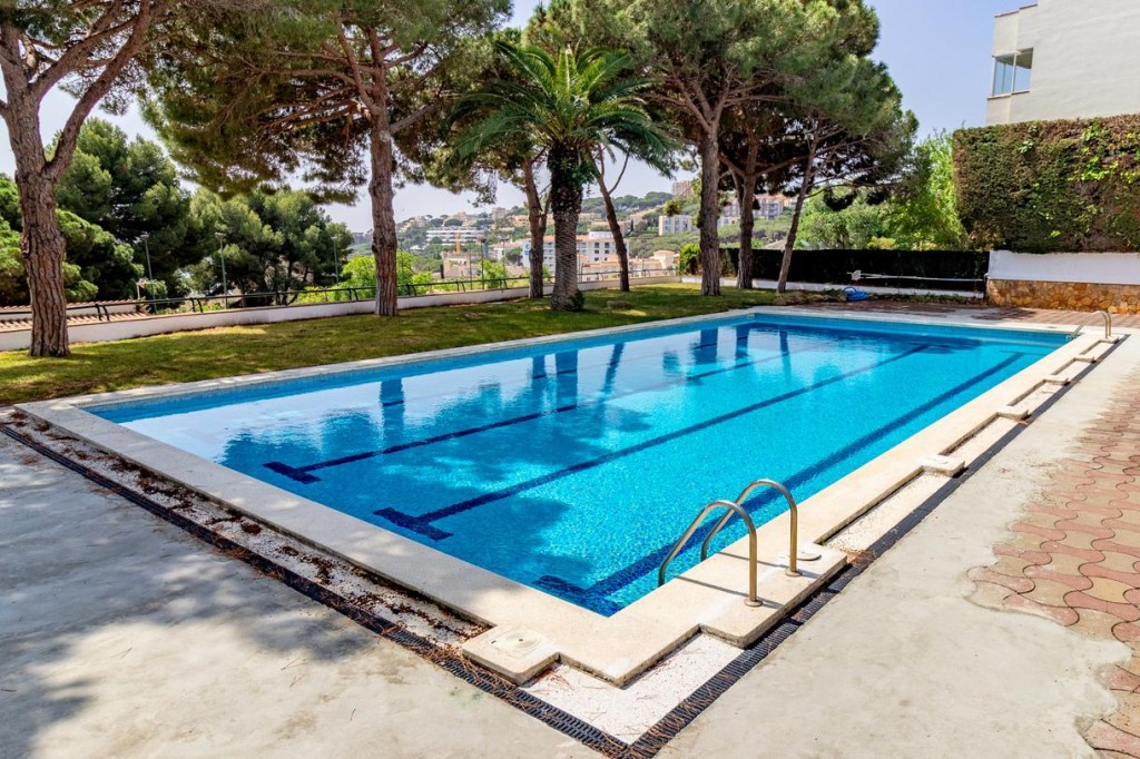 Apartamento en Alquiler en Sant Feliu De Guixols Girona - foto 4