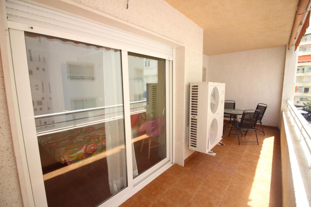 OPORTUNIDAD DE INVERSIÓN EN MARBELLA CENTRO– SEGUNDA LÍNEA D - foto 11