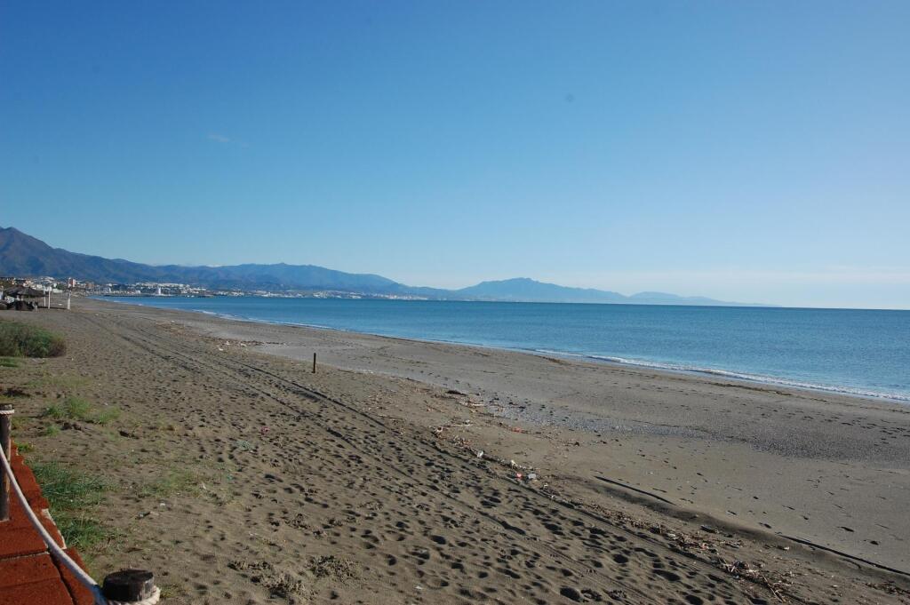 APARTAMENTO PRIMERA LINEA DE PLAYA - foto 38