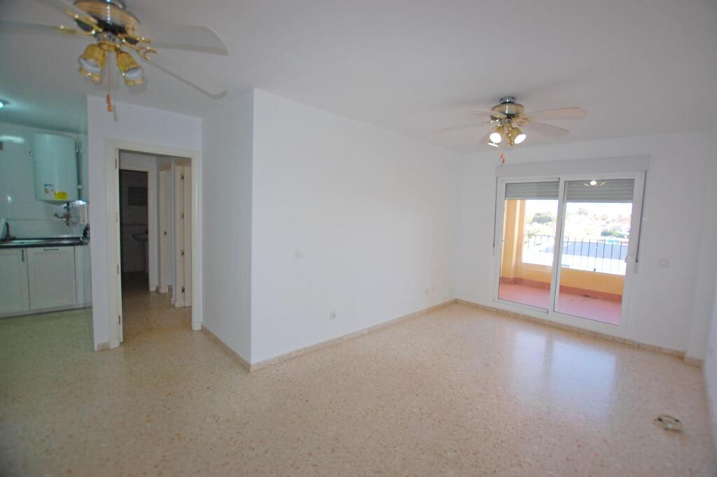 APARTAMENTO PRIMERA LINEA DE PLAYA - foto 6