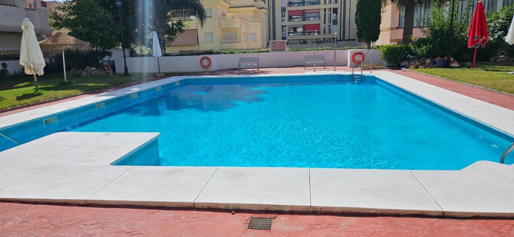 Apartamento en alquiler por media temporada - foto 3