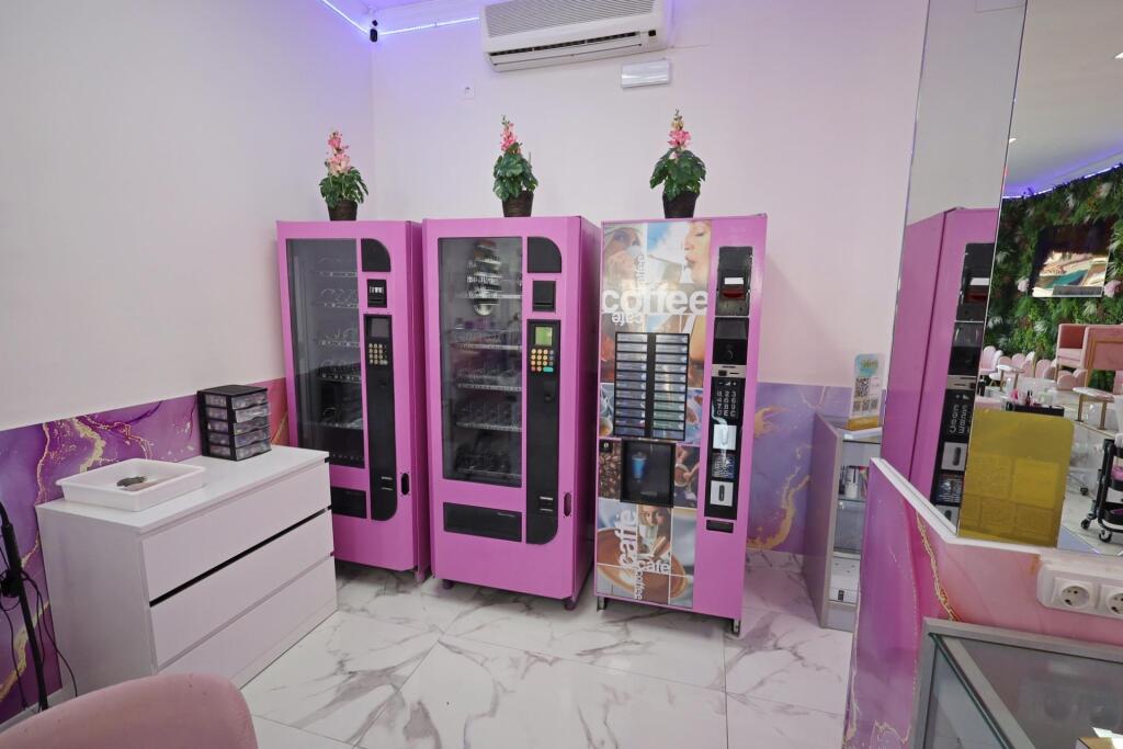 Traspaso y alquiler de negocio de Spa y belleza en el centro - foto 10
