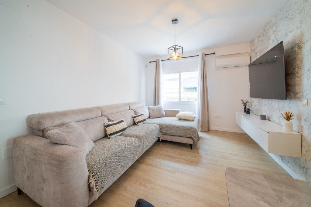 Piso en Venta en Rincon De La Victoria Málaga - foto 3