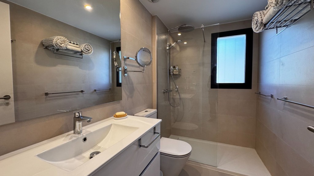 Piso en Venta en Rincon De La Victoria Málaga - foto 17