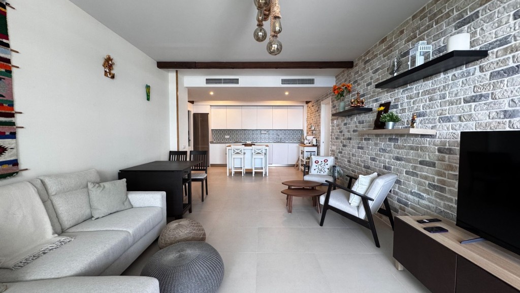 Piso en Venta en Rincon De La Victoria Málaga - foto 4