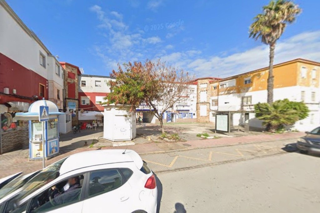 Piso en Venta en Linea De La Concepcion, La Cádiz - foto 3