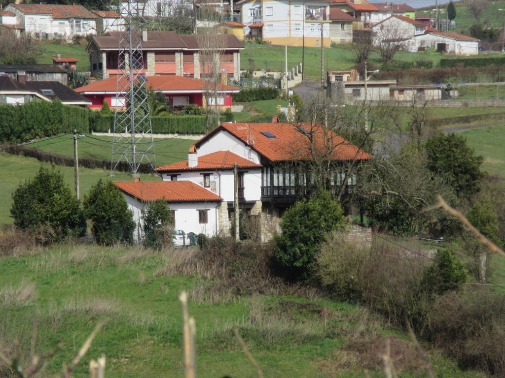 Casa-Chalet en Venta en Oviedo Asturias