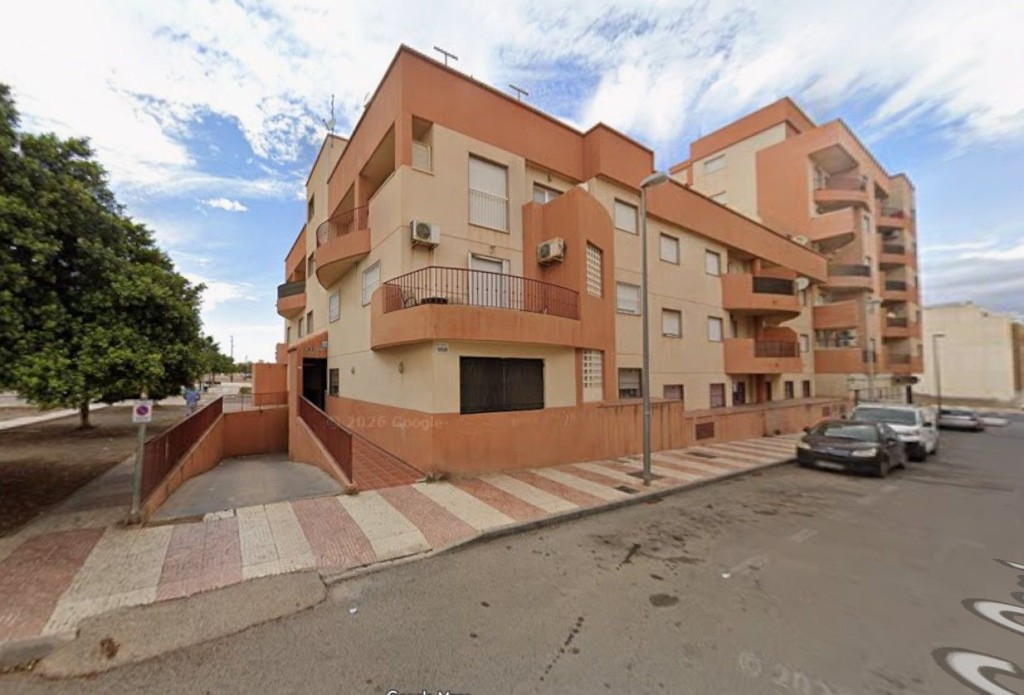Piso en Venta en Roquetas De Mar Almería - foto 6