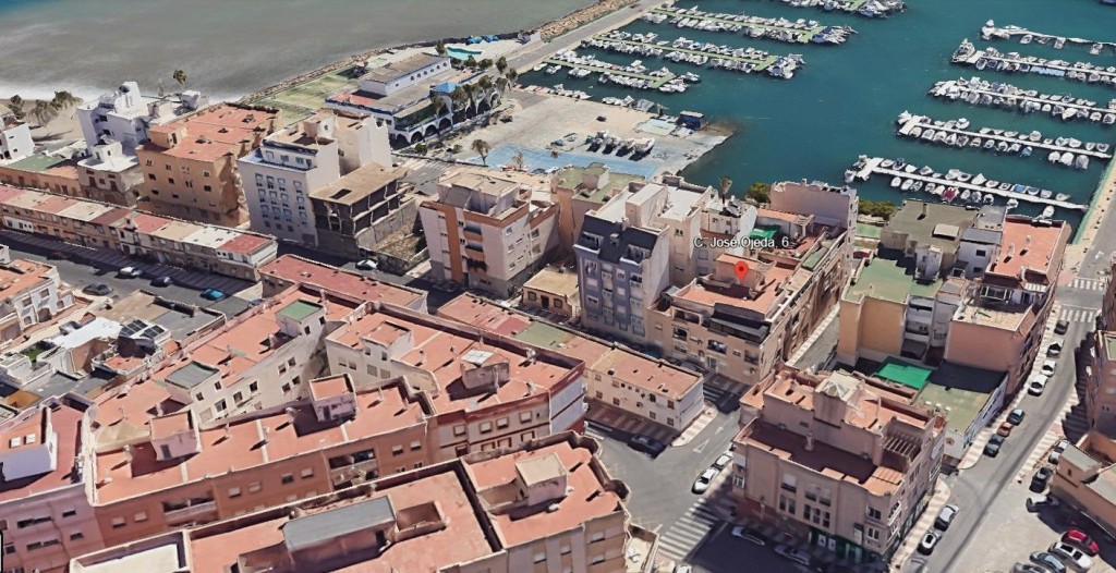 Piso en Venta en Roquetas De Mar Almería