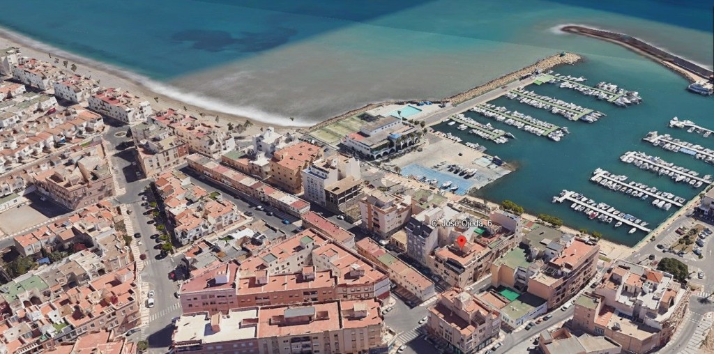 Piso en Venta en Roquetas De Mar Almería - foto 3