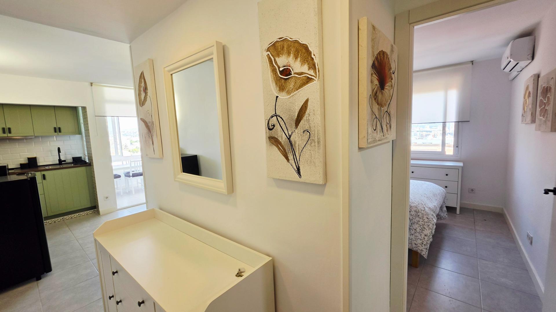 Apartamento de 1 dormitorio Puerto deportivo de Fuengirola a - foto 15