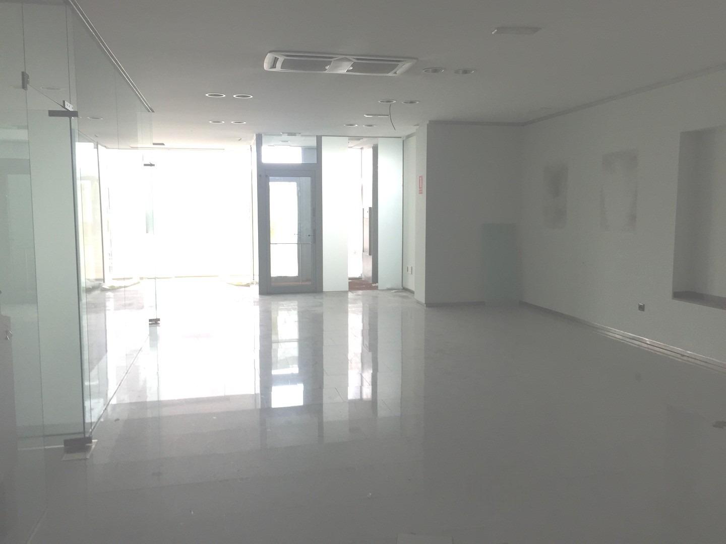 Local Comercial en venta en El Parque Empresarial de A Grela - foto 9