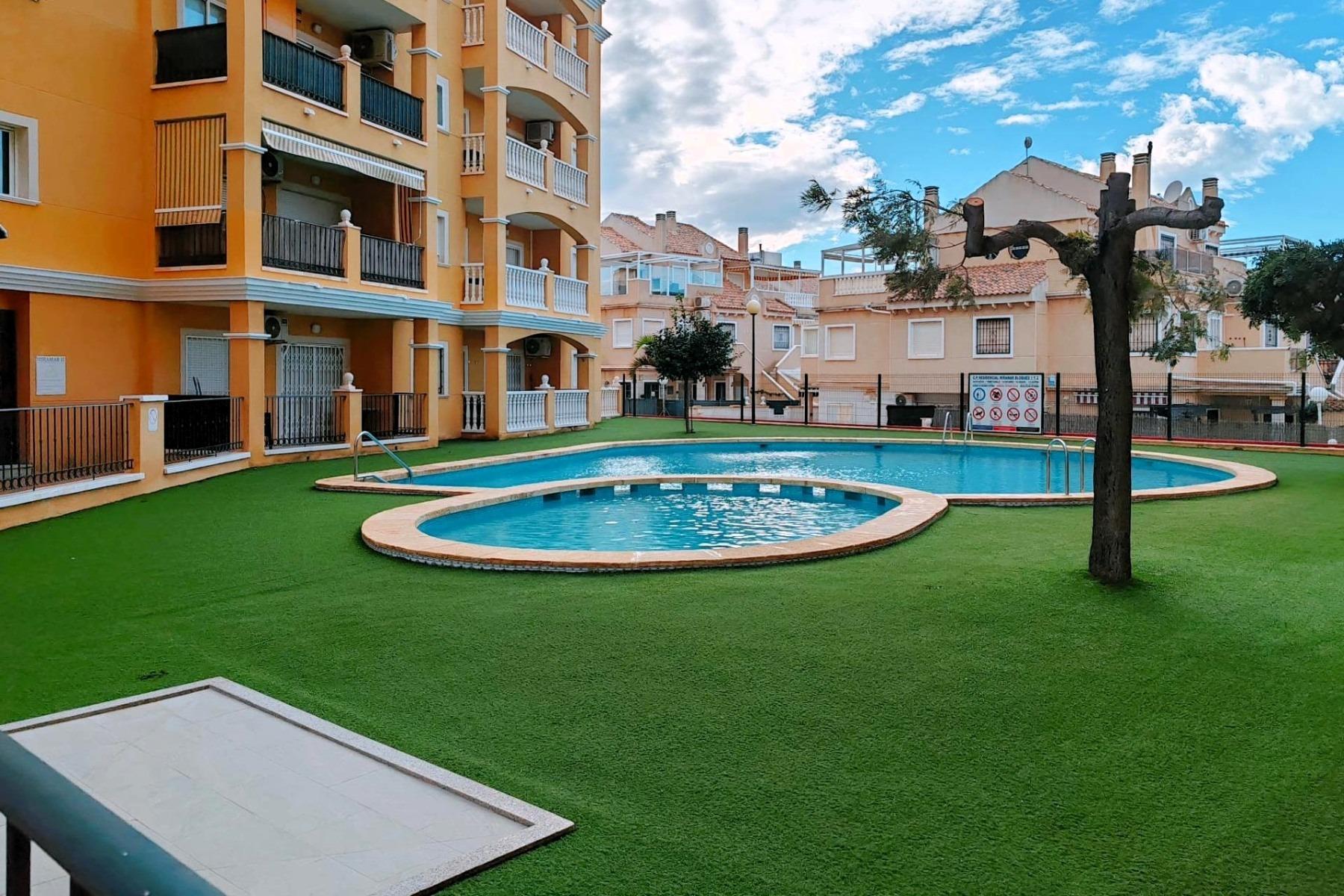 Maravilloso ático (aprox. 59 m2 - 5.ª planta) con amplio bal - foto 44