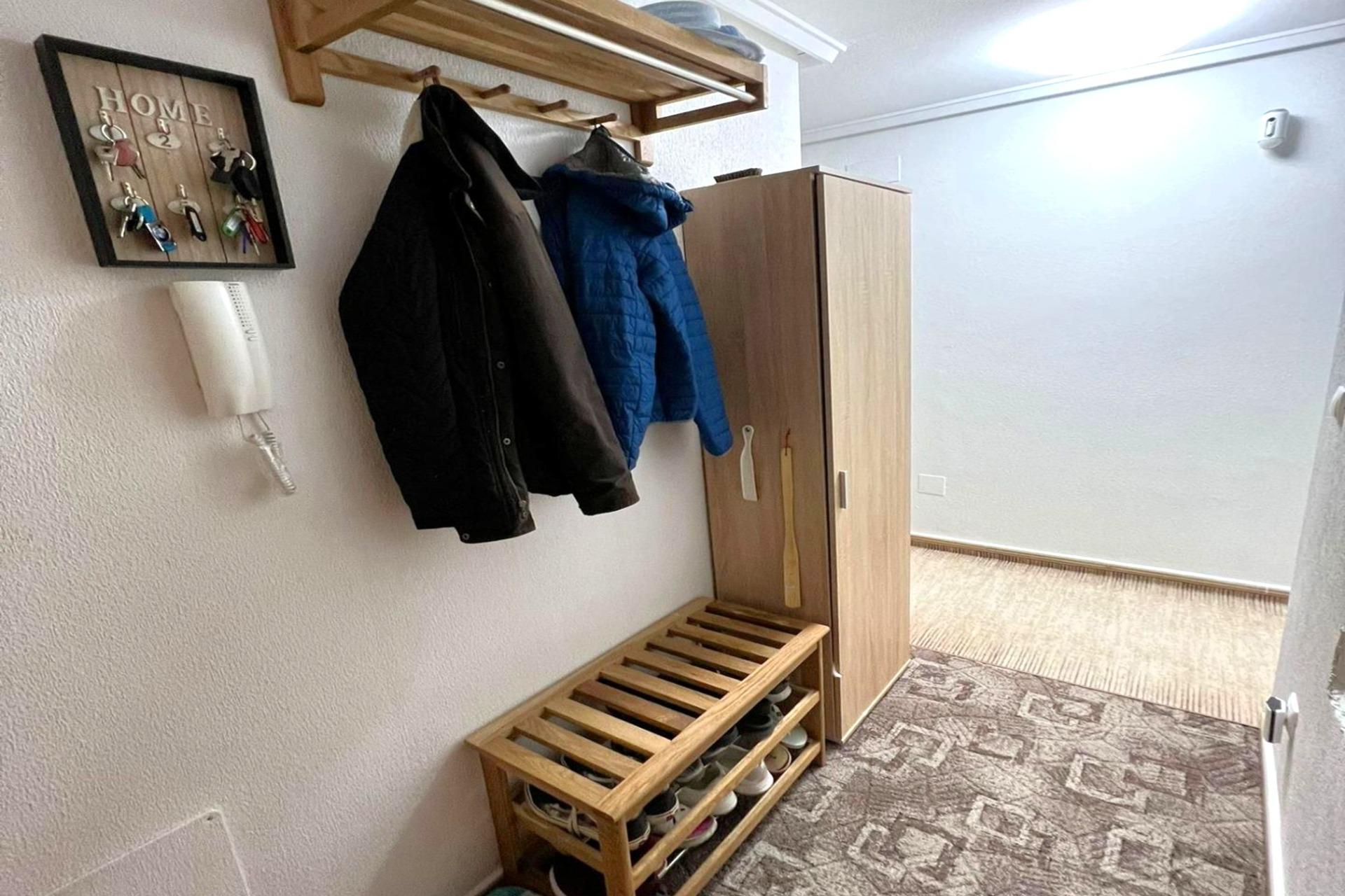 Apartamento moderno y espacioso (aprox. 91 m2 - 3.ª planta)  - foto 20