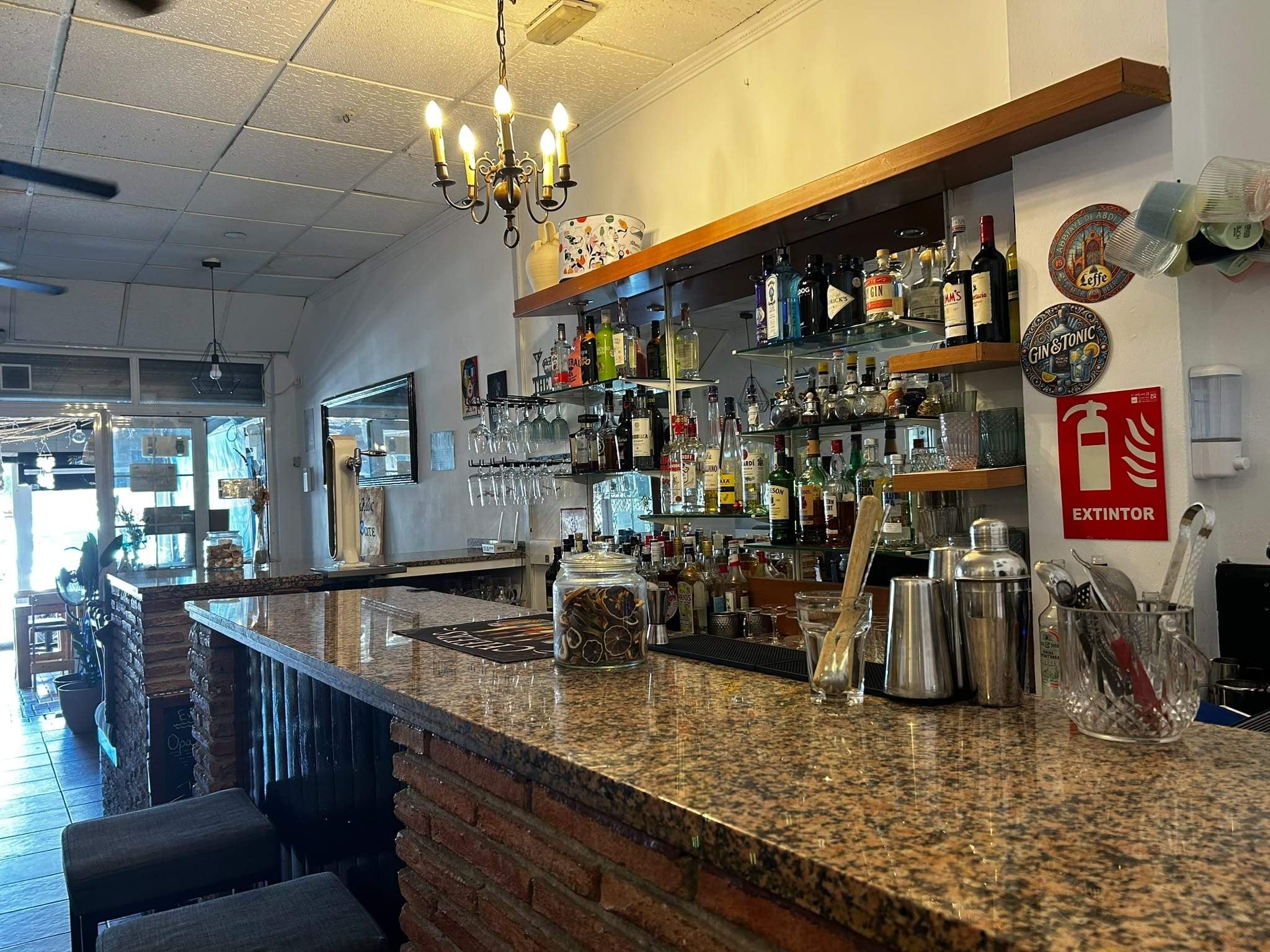 Traspaso de Restaurante Griego en La Carihuela Torremolinos.