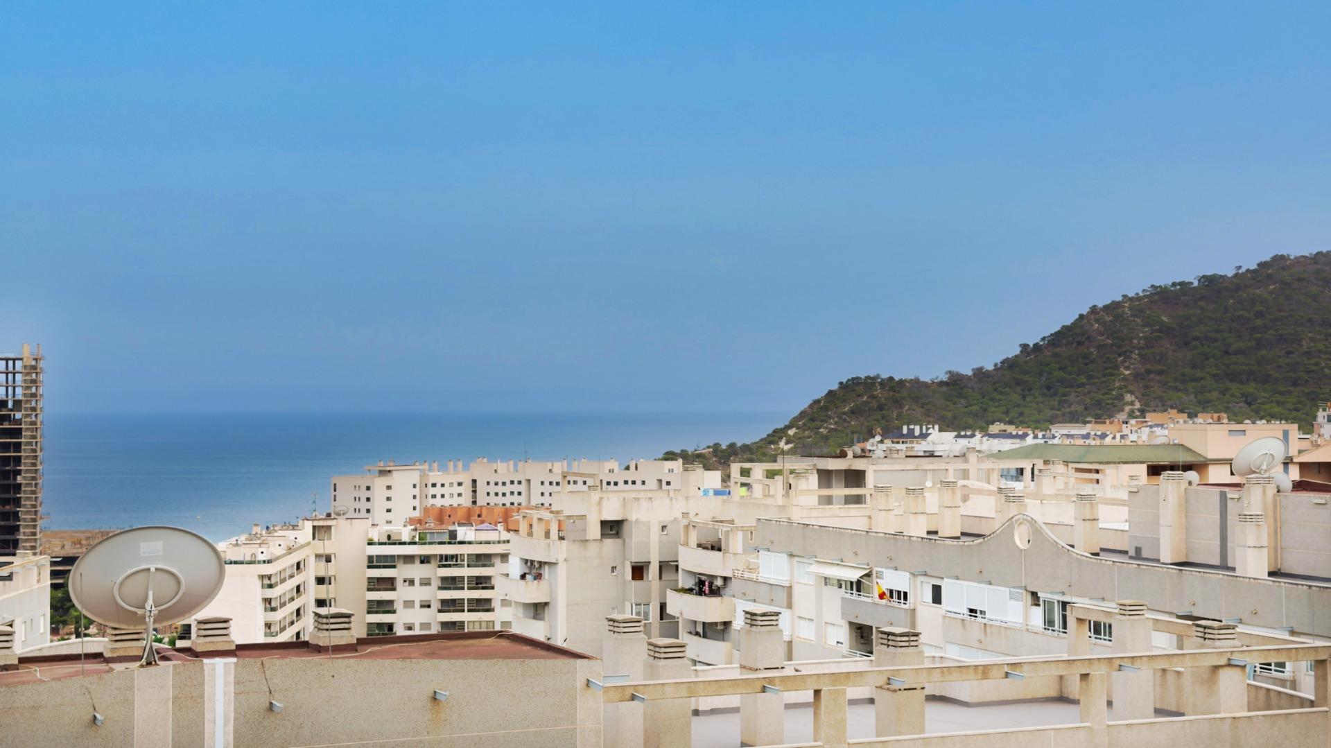 Pisos en Cala de Villajoyosa - foto 20
