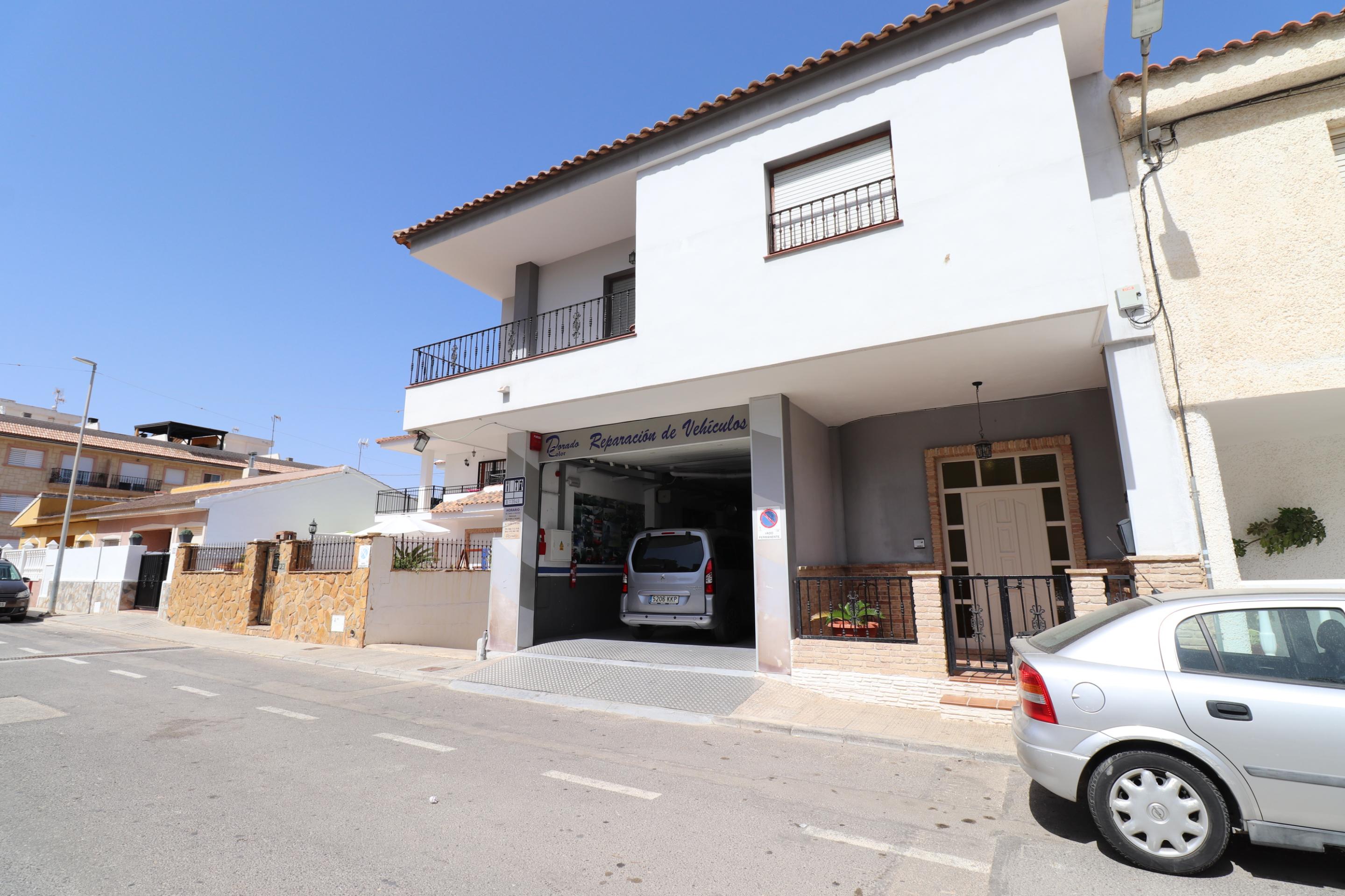 Adosado 3 habitaciones 404m² en venta - Pueblo 4