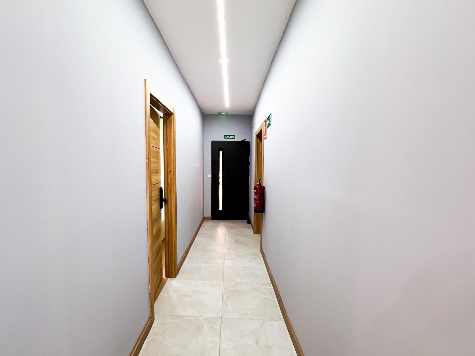 Hotel 12 habitaciones 350m² en venta - torrevieja - foto 11