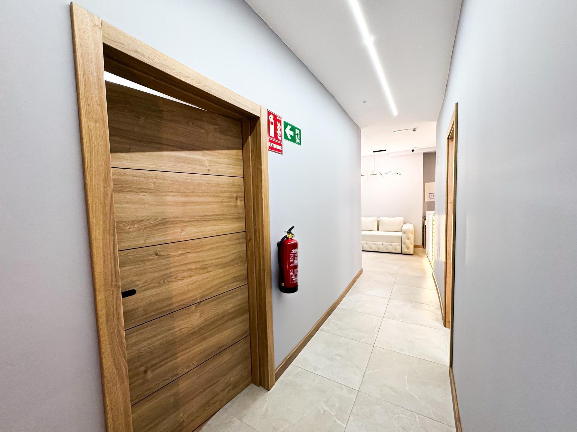 Hotel 12 habitaciones 350m² en venta - torrevieja - foto 21