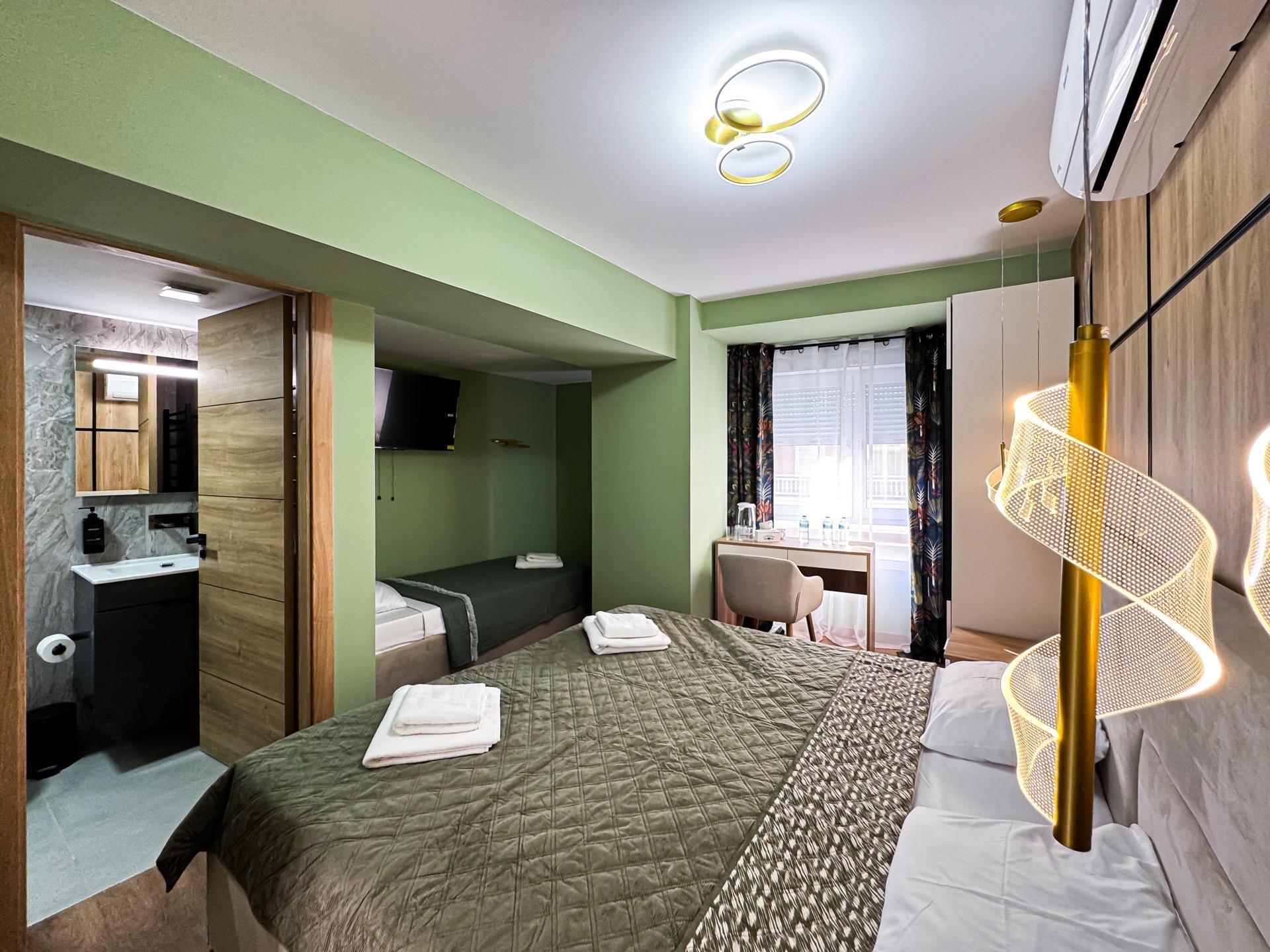 Hotel 12 habitaciones 350m² en venta - torrevieja - foto 23